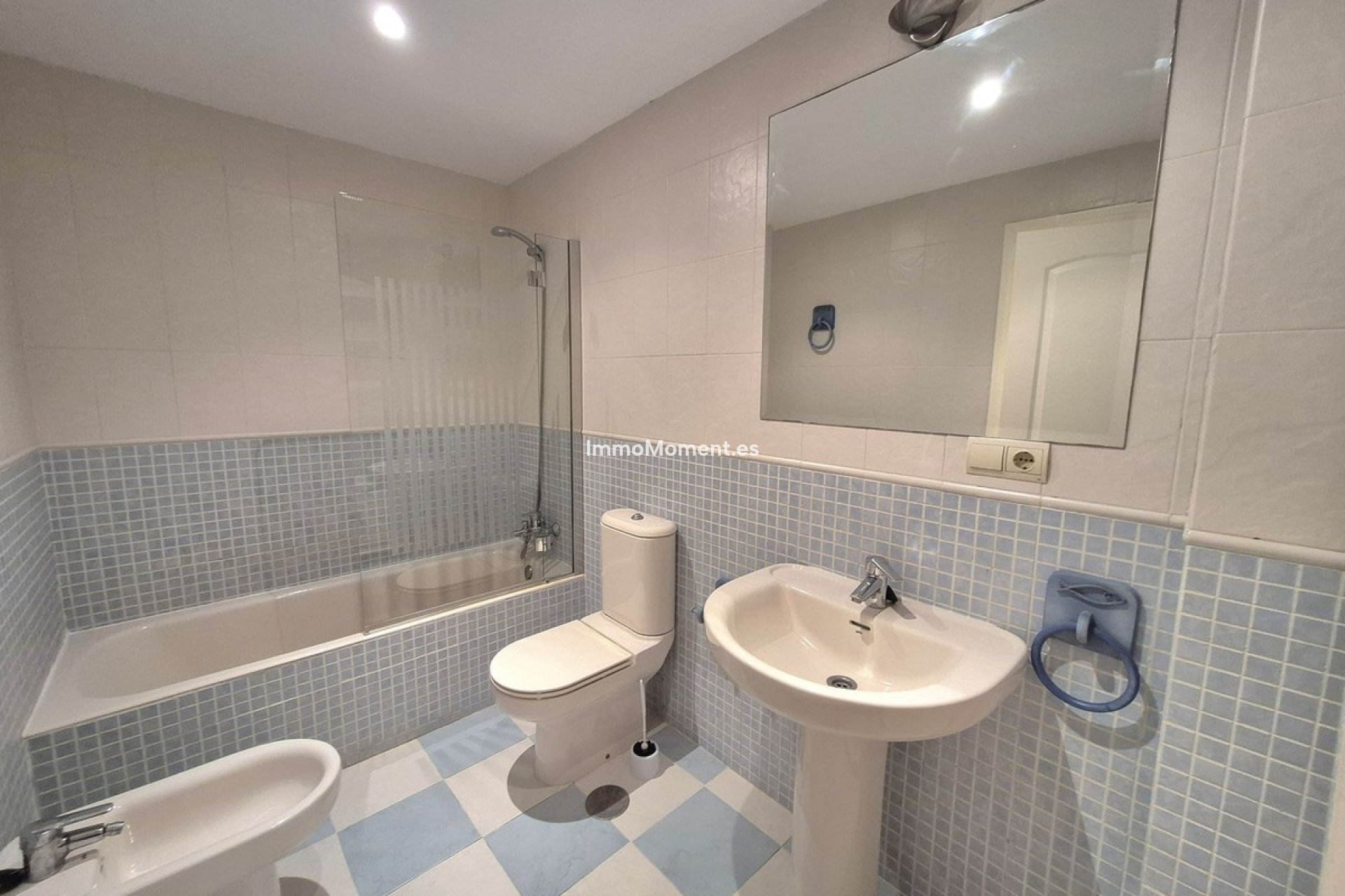 Resale - Apartment - Manilva - San Luis de Sabinillas