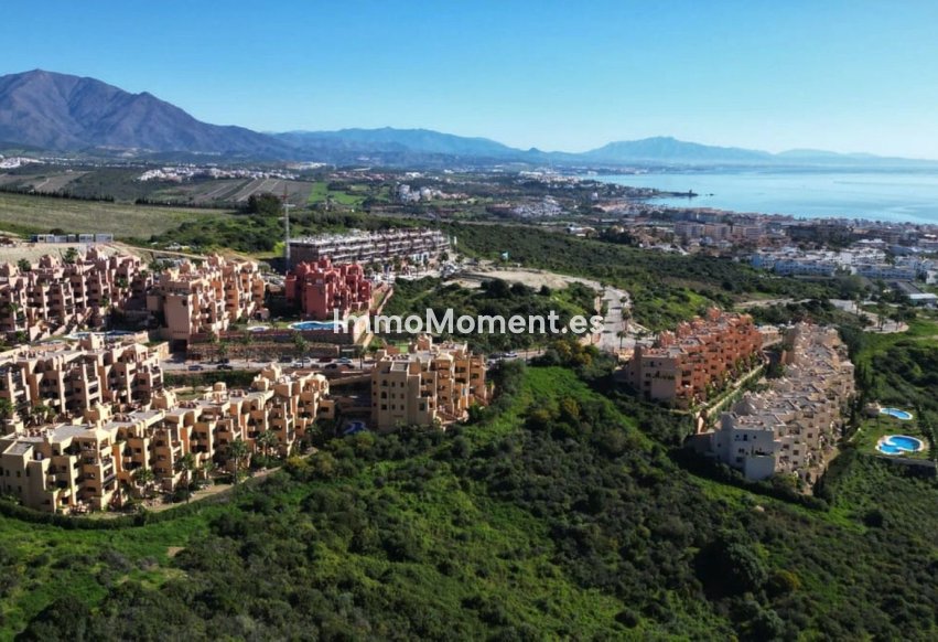 Resale - Apartment - Manilva - San Luis de Sabinillas