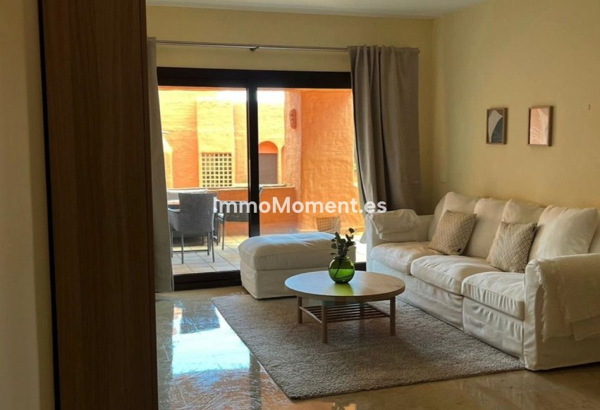 Resale - Apartment - Manilva - San Luis de Sabinillas