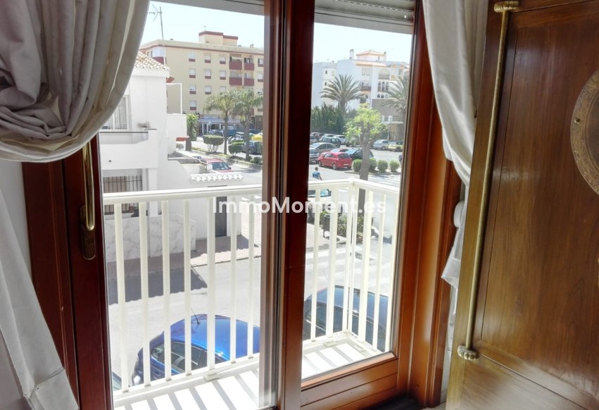 Resale - Apartment - Manilva - San Luis de Sabinillas