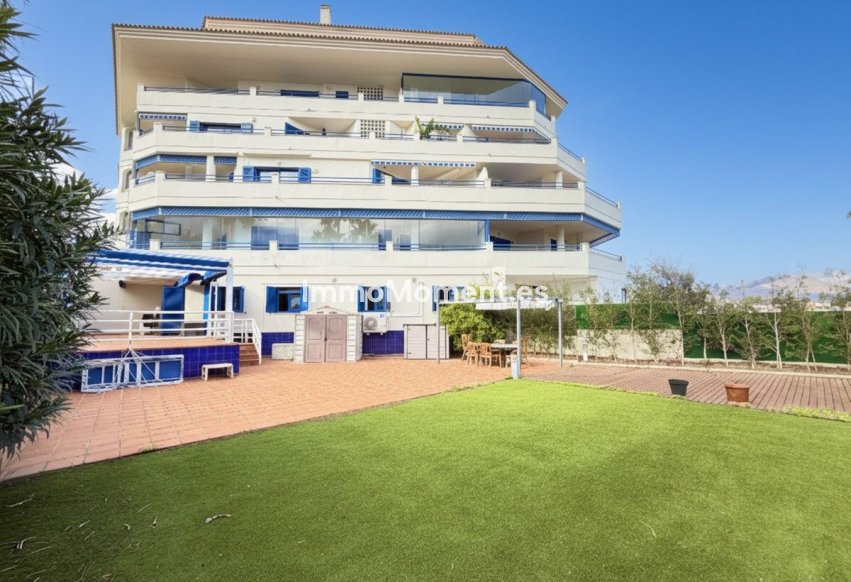 Resale - Apartment - Manilva - San Luis de Sabinillas
