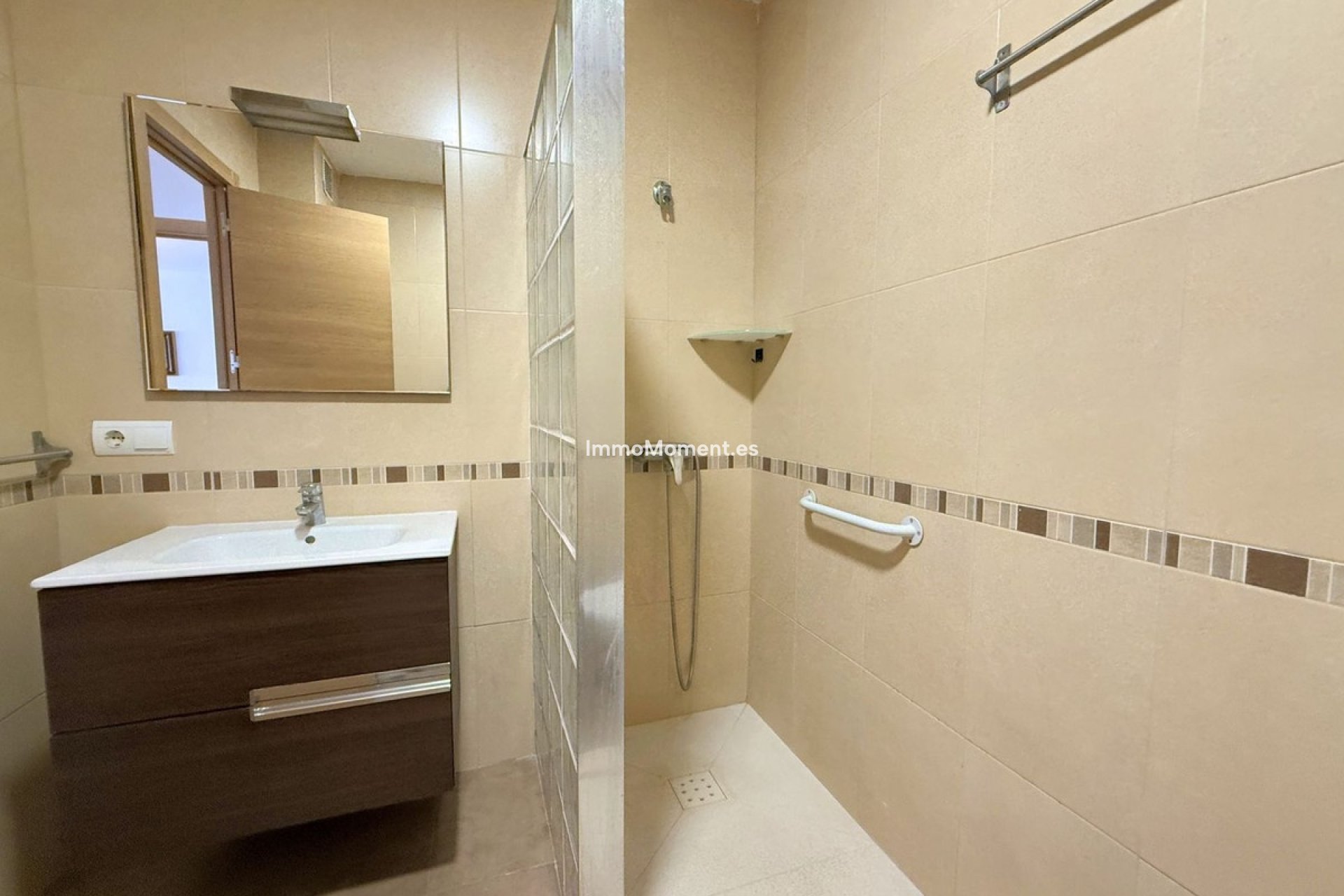 Resale - Apartment - Manilva - San Luis de Sabinillas