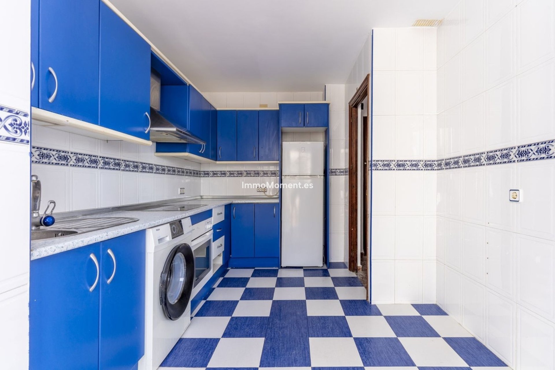 Resale - Apartment - Manilva - San Luis de Sabinillas