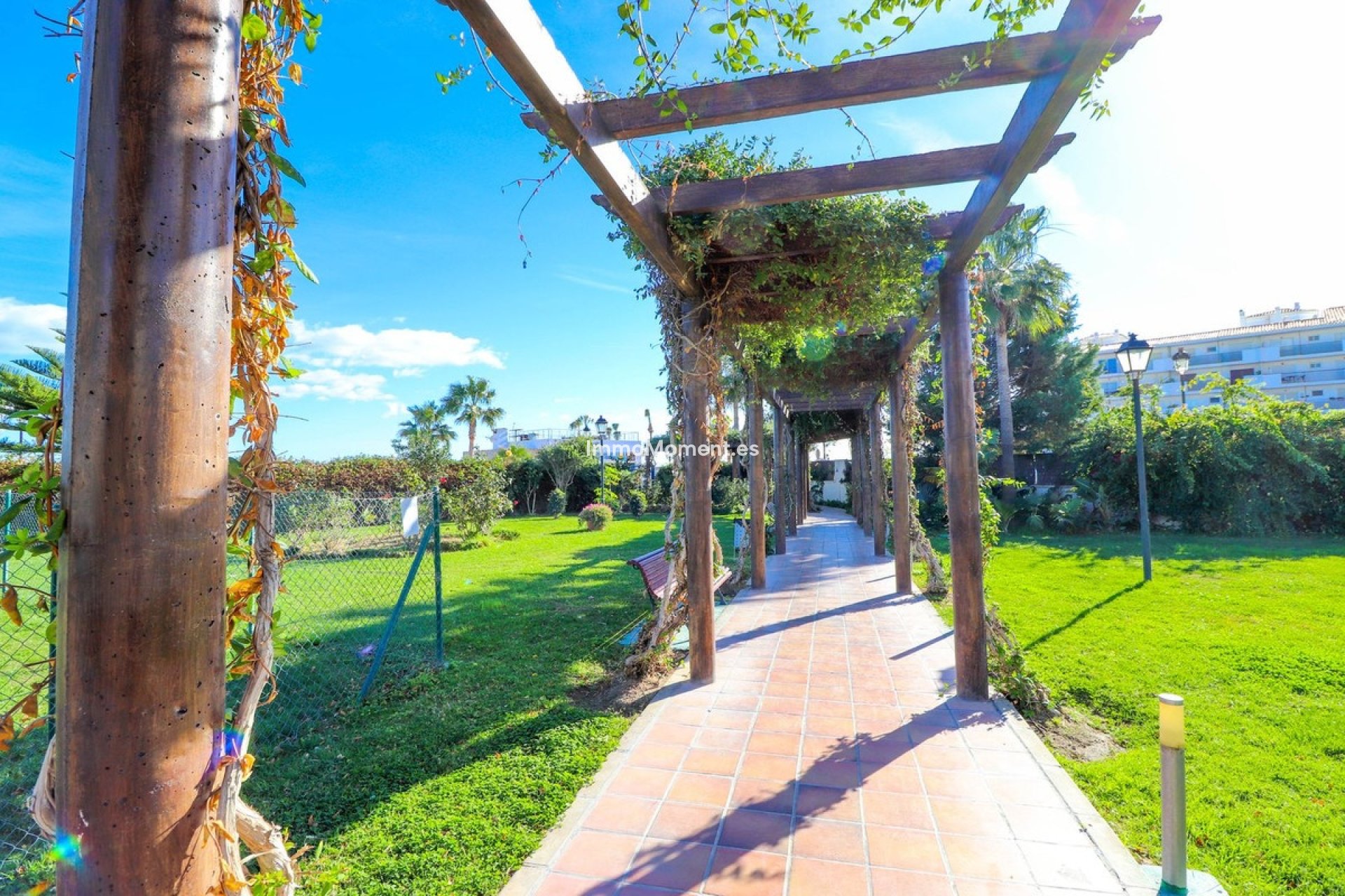 Resale - Apartment - Manilva - San Luis de Sabinillas