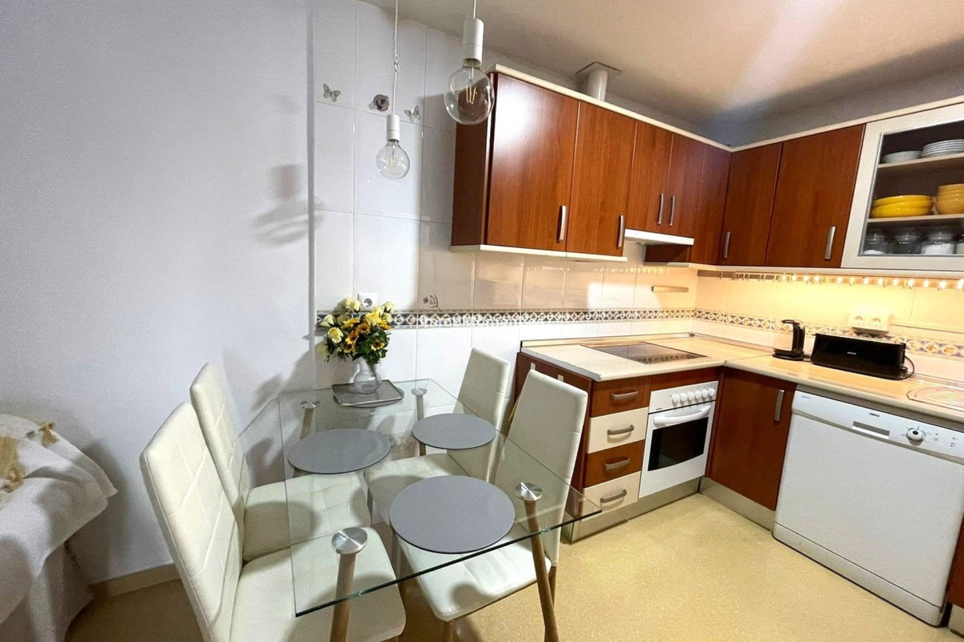 Resale - Apartment - Manilva - San Luis de Sabinillas