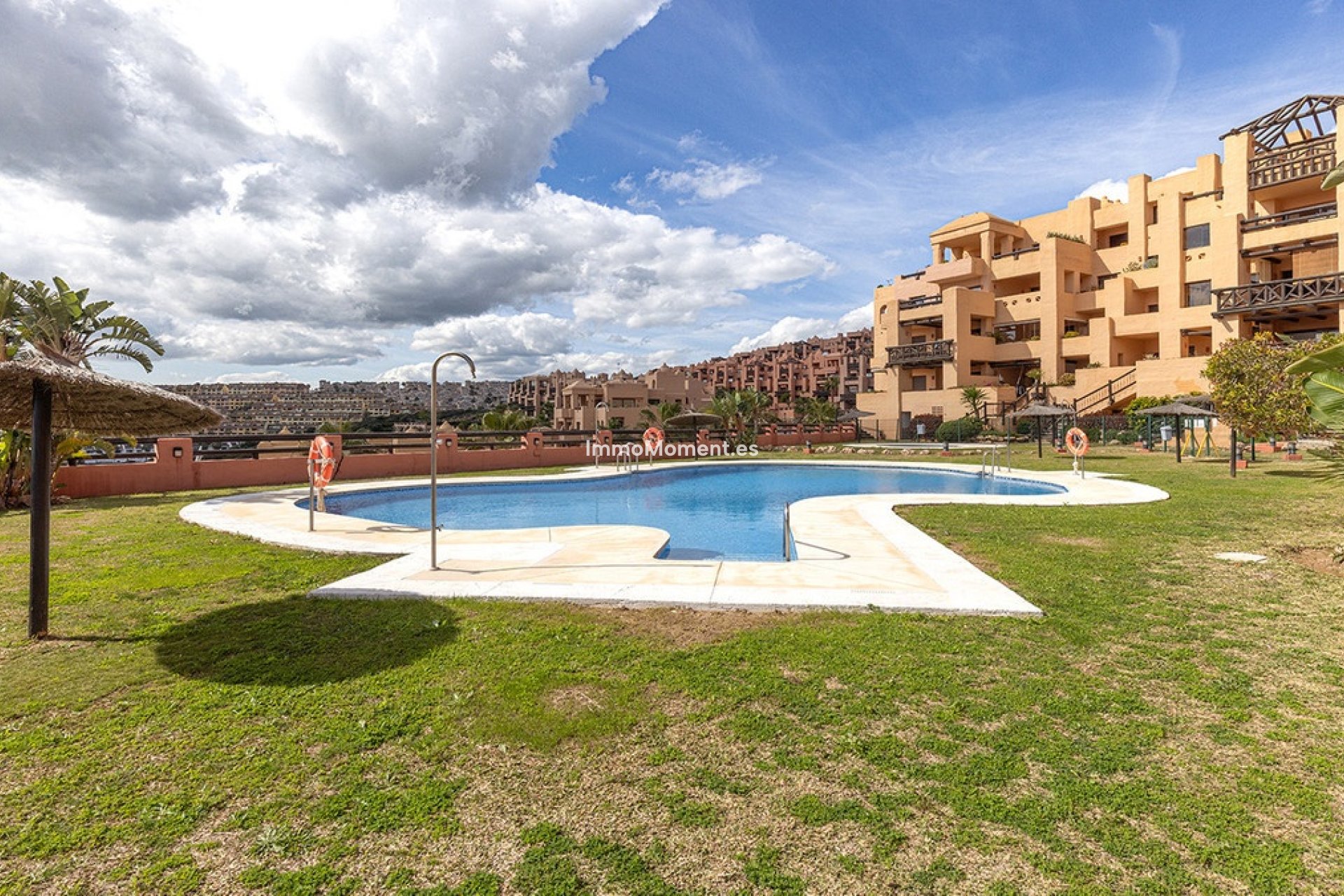 Resale - Apartment - Manilva - San Luis de Sabinillas