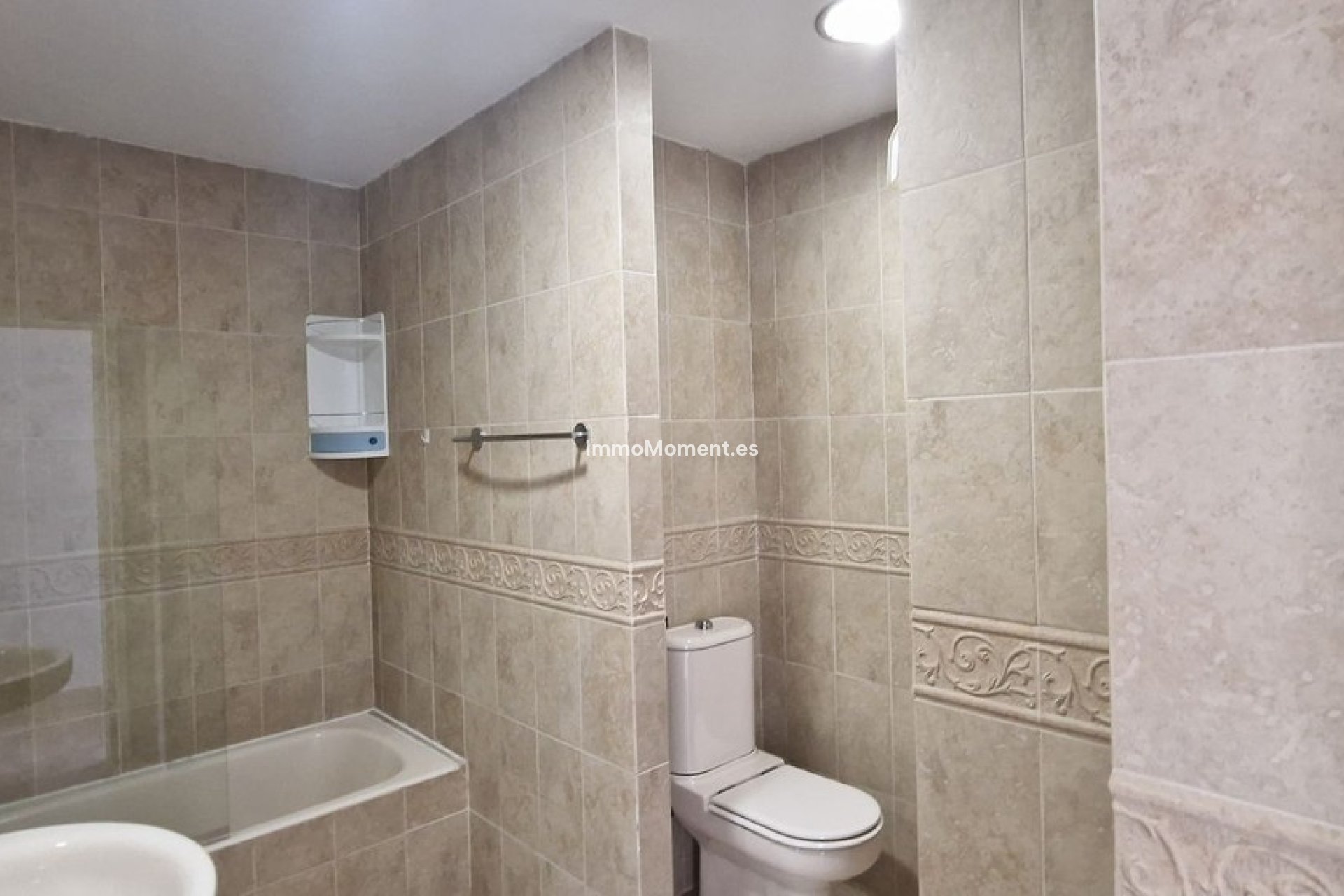 Resale - Apartment - Manilva - San Luis de Sabinillas