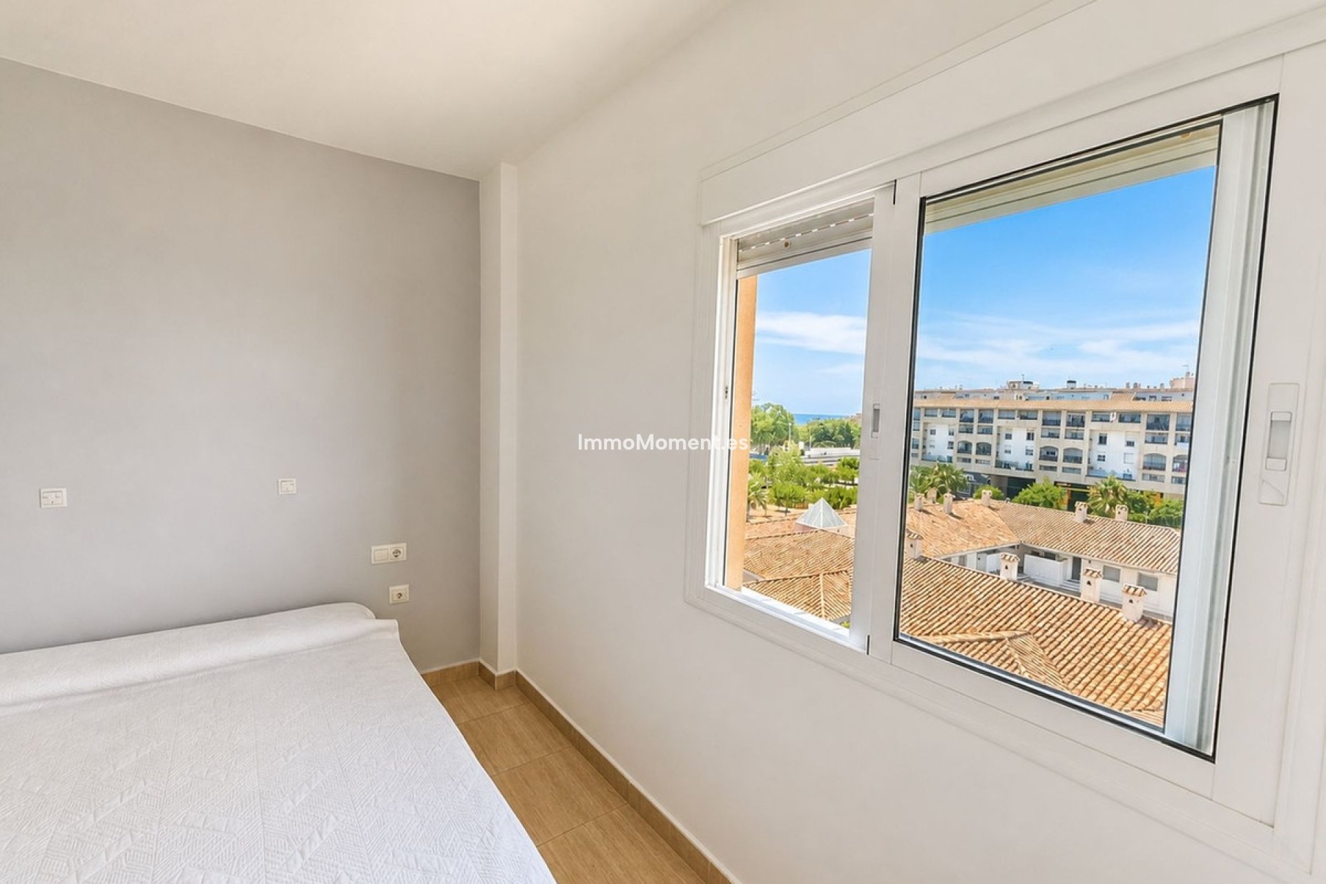 Resale - Apartment - Manilva - San Luis de Sabinillas
