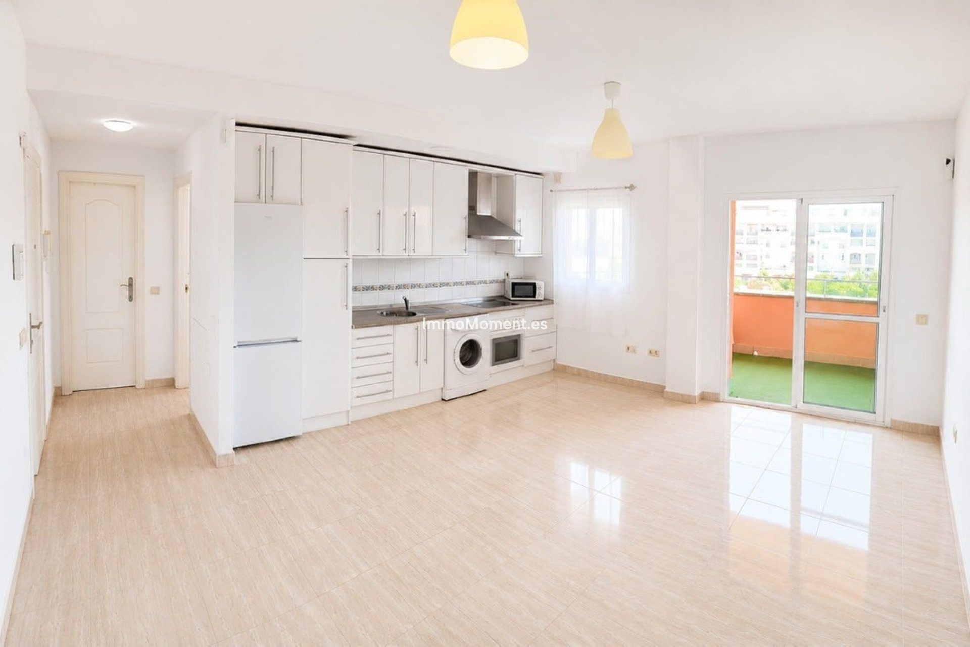 Resale - Apartment - Manilva - San Luis de Sabinillas