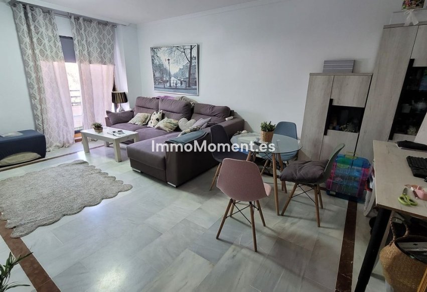 Resale - Apartment - Manilva