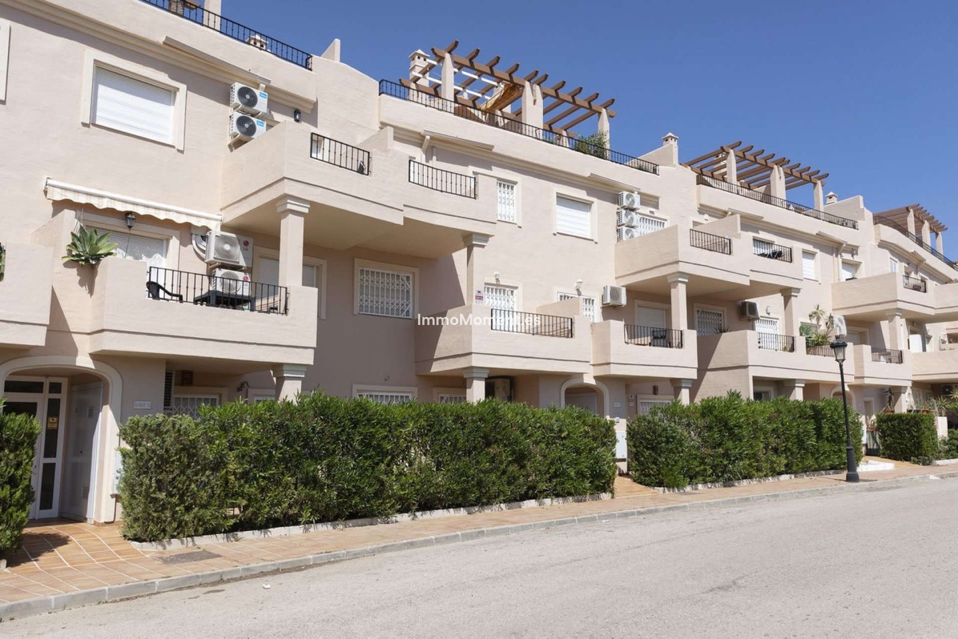 Resale - Apartment - Manilva