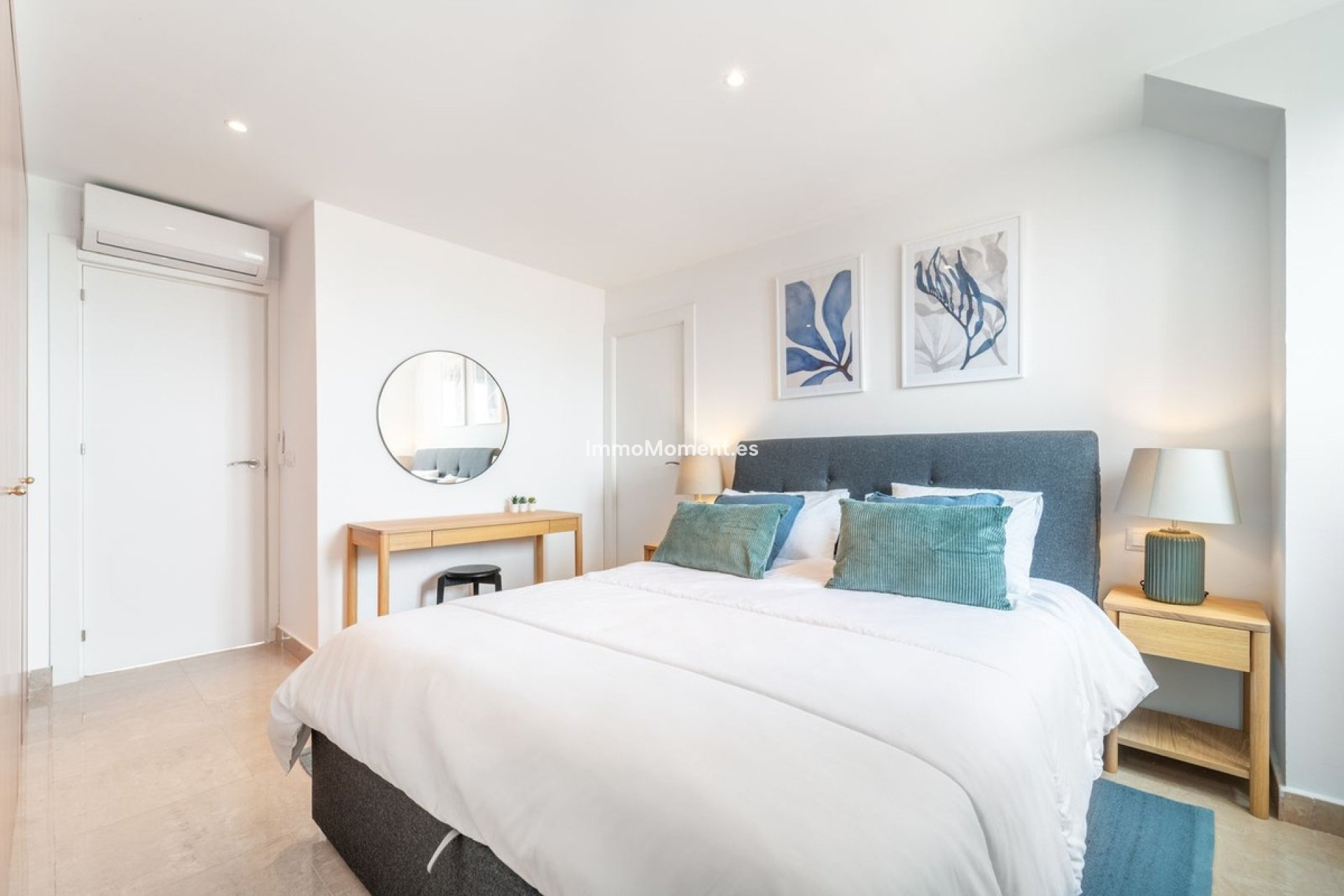 Resale - Apartment - Manilva