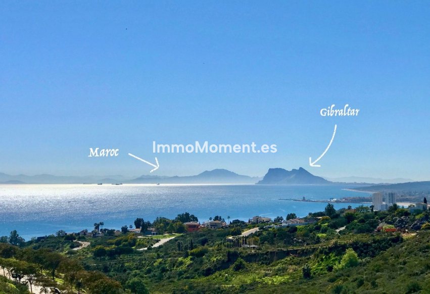 Resale - Apartment - Manilva