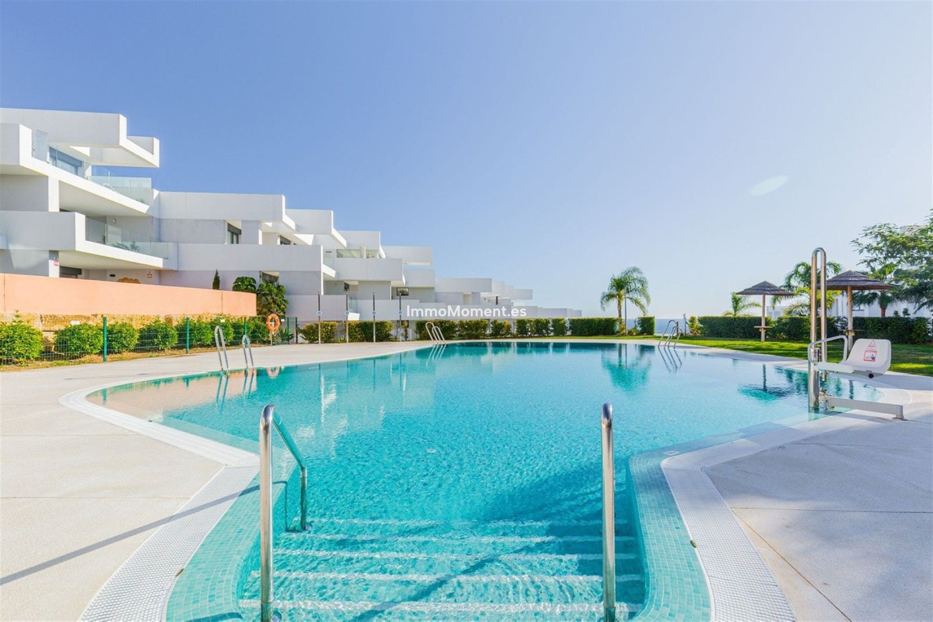 Resale - Apartment - Manilva