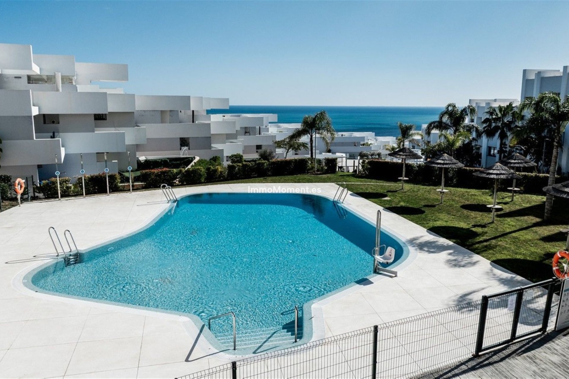 Resale - Apartment - Manilva