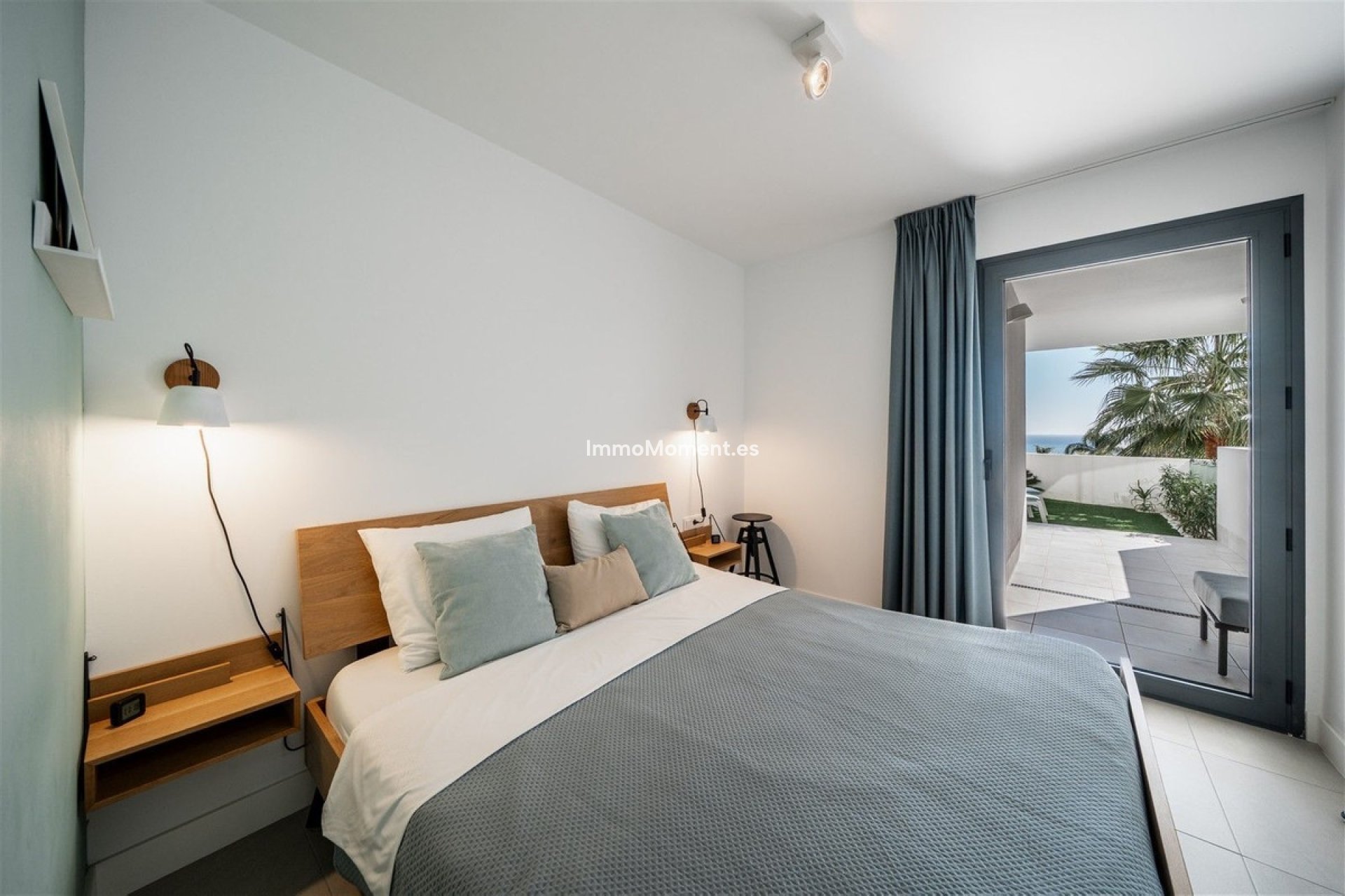 Resale - Apartment - Manilva