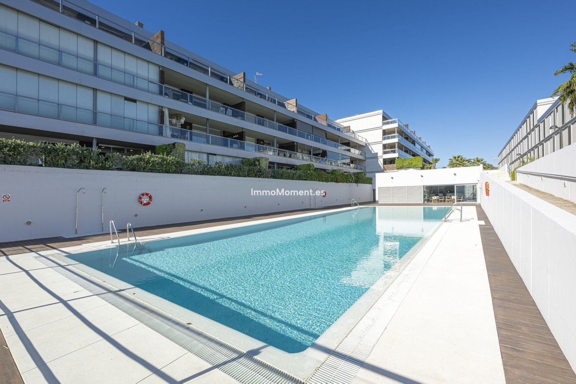 Resale - Apartment - Manilva