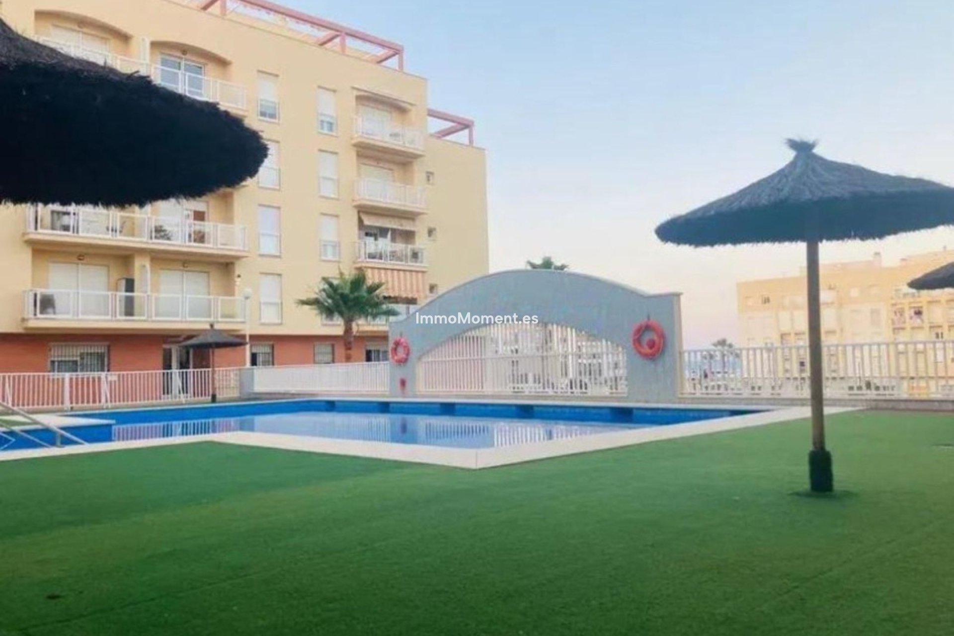 Resale - Apartment - Manilva