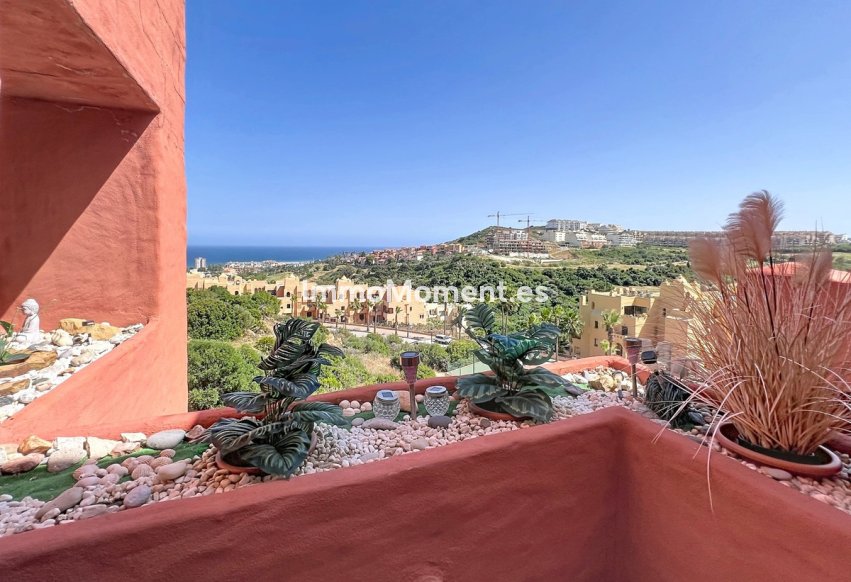 Resale - Apartment - Manilva