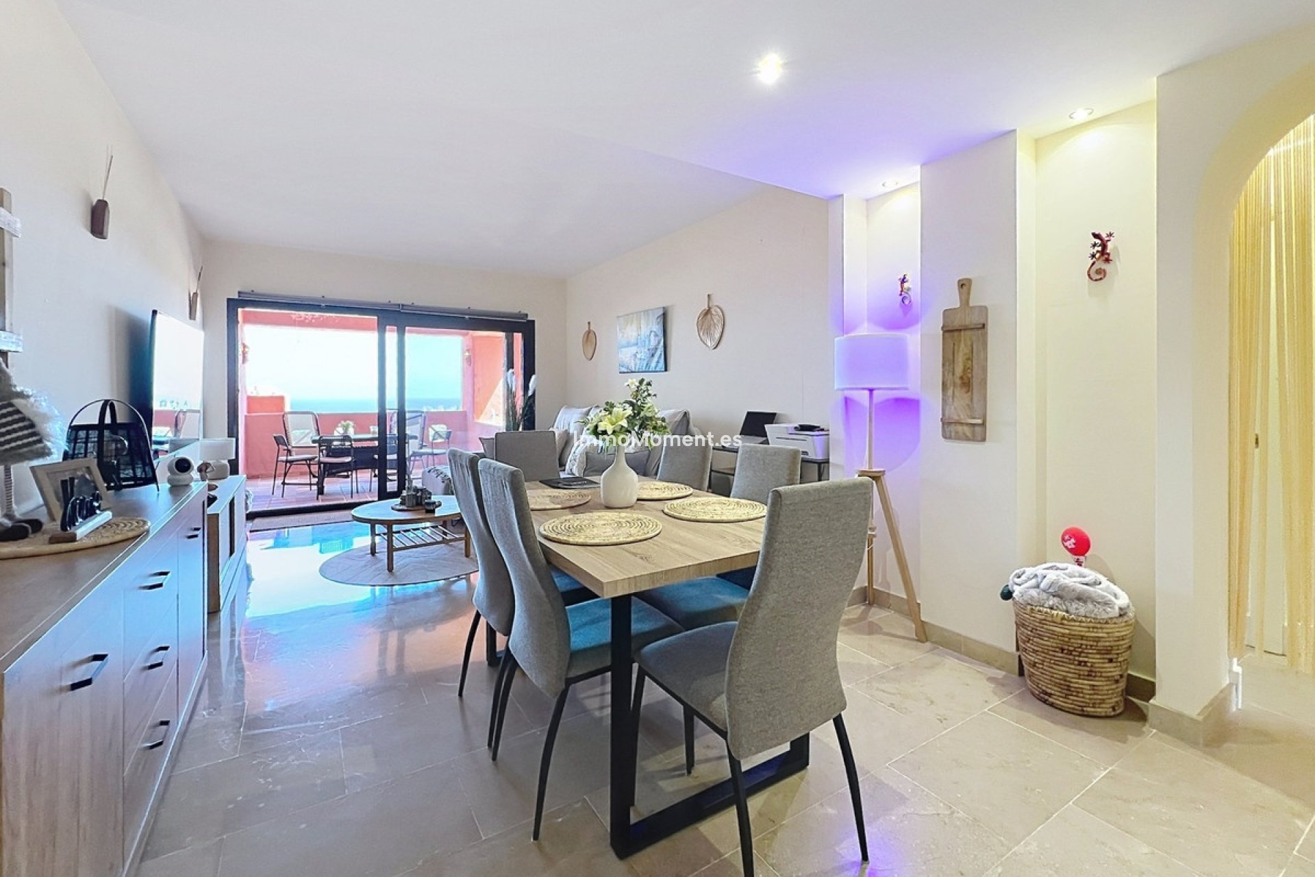 Resale - Apartment - Manilva