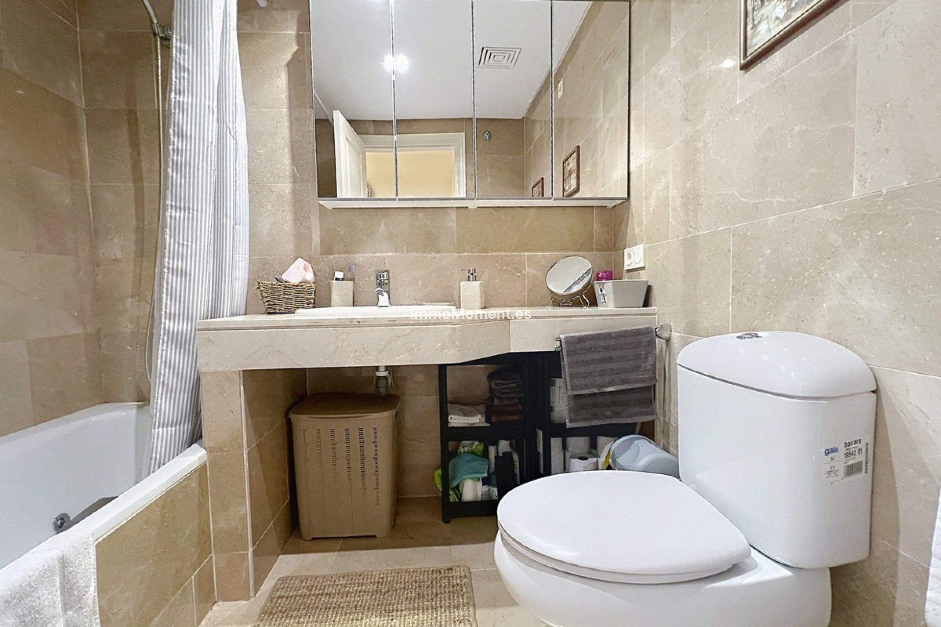 Resale - Apartment - Manilva