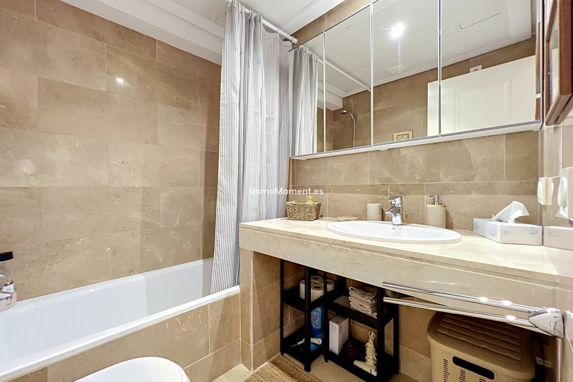 Resale - Apartment - Manilva