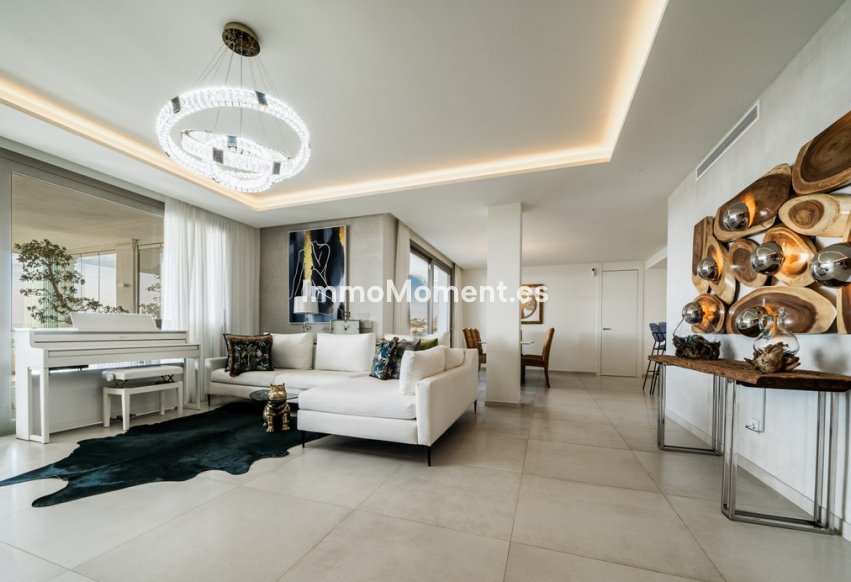 Resale - Apartment - Marbella - Aloha