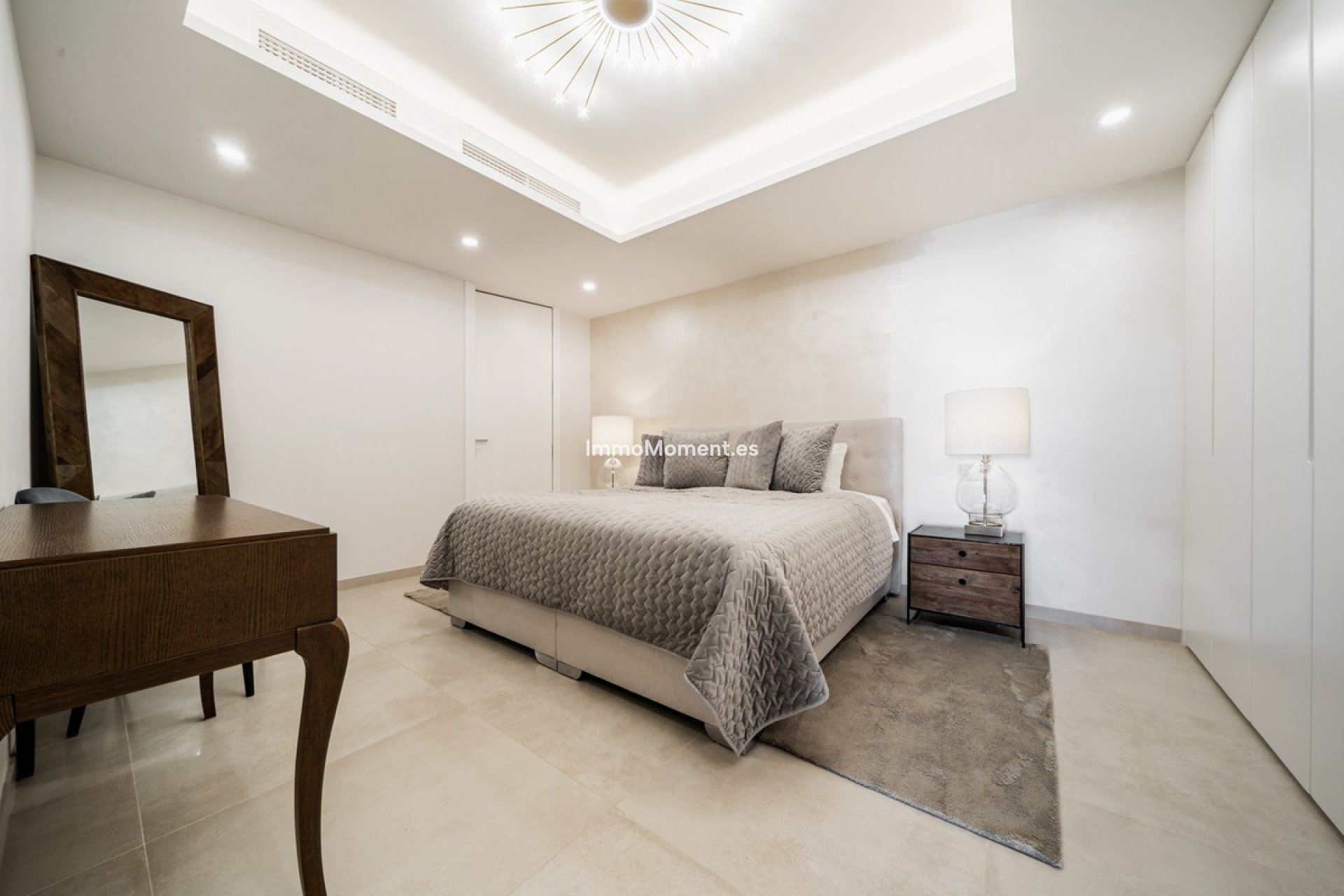 Resale - Apartment - Marbella - Aloha