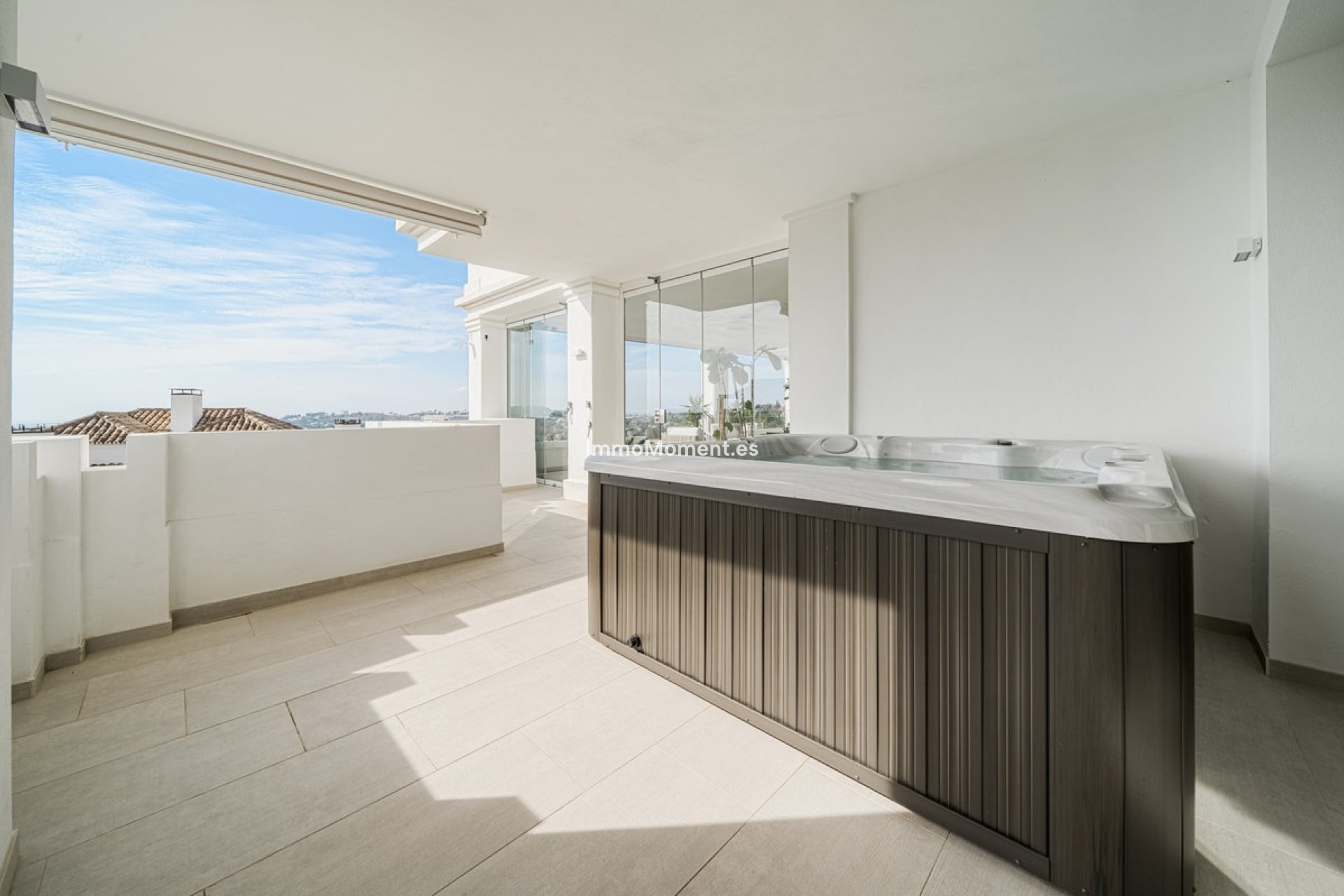 Resale - Apartment - Marbella - Aloha