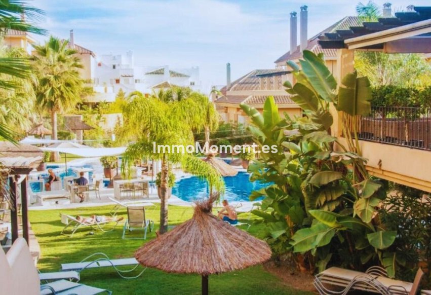 Resale - Apartment - Marbella - Aloha