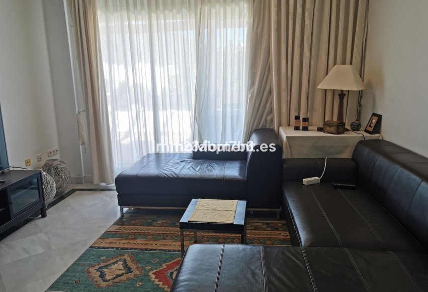 Resale - Apartment - Marbella - Aloha