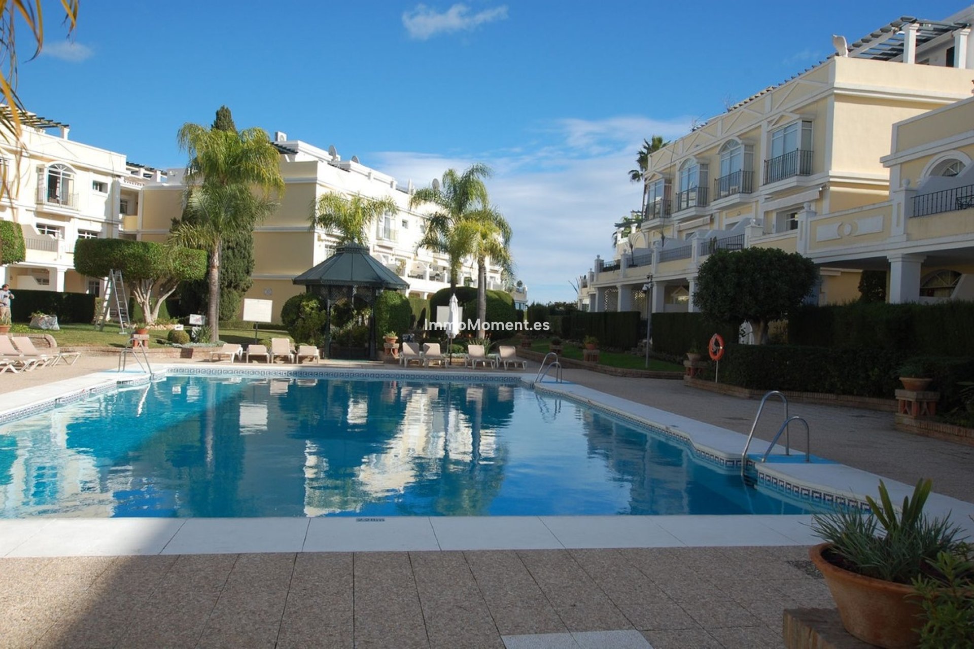Resale - Apartment - Marbella - Aloha