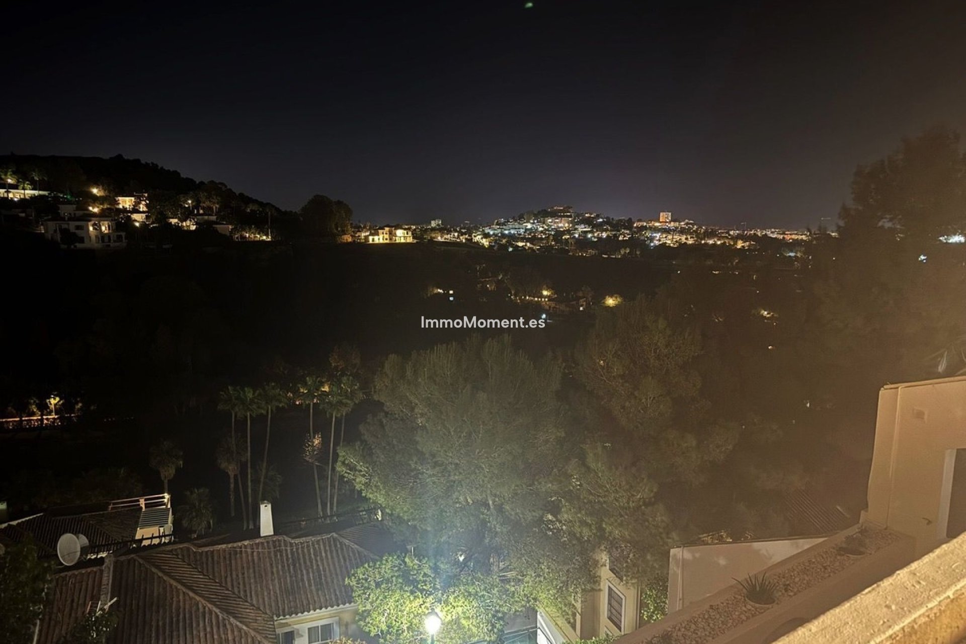 Resale - Apartment - Marbella - Aloha