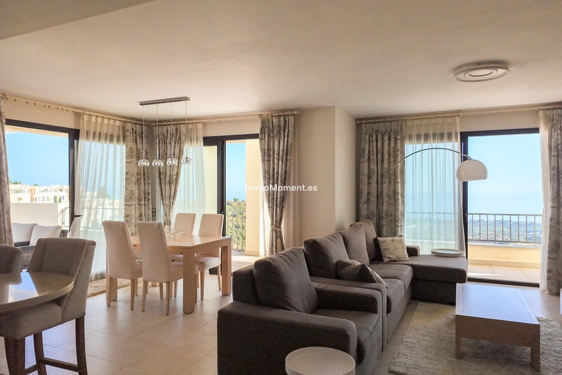 Resale - Apartment - Marbella - Altos de los Monteros