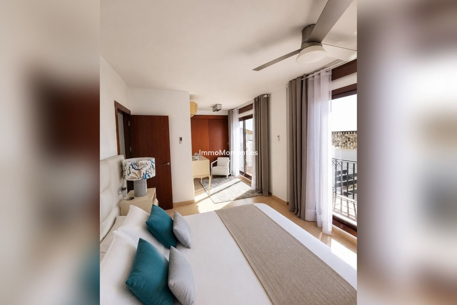 Resale - Apartment - Marbella - Altos de los Monteros