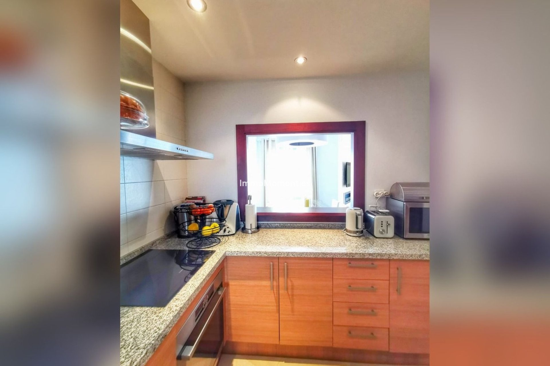 Resale - Apartment - Marbella - Altos de los Monteros