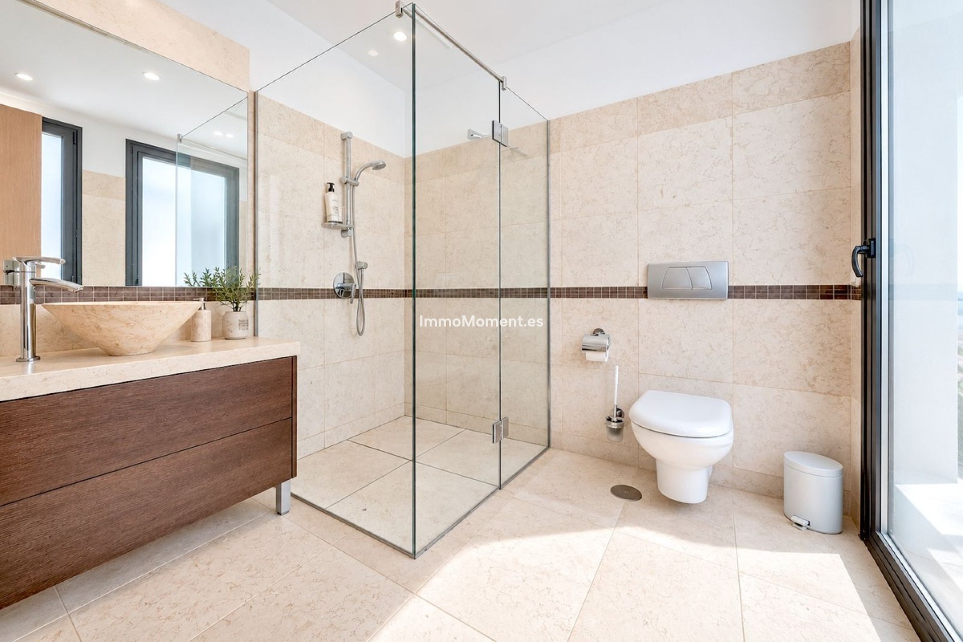 Resale - Apartment - Marbella - Altos de los Monteros