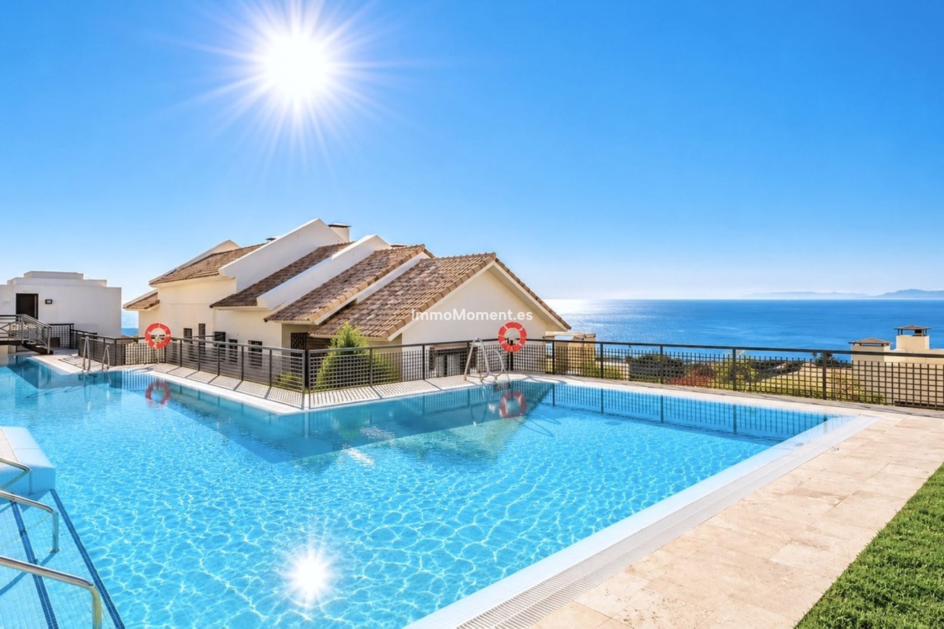 Resale - Apartment - Marbella - Altos de los Monteros