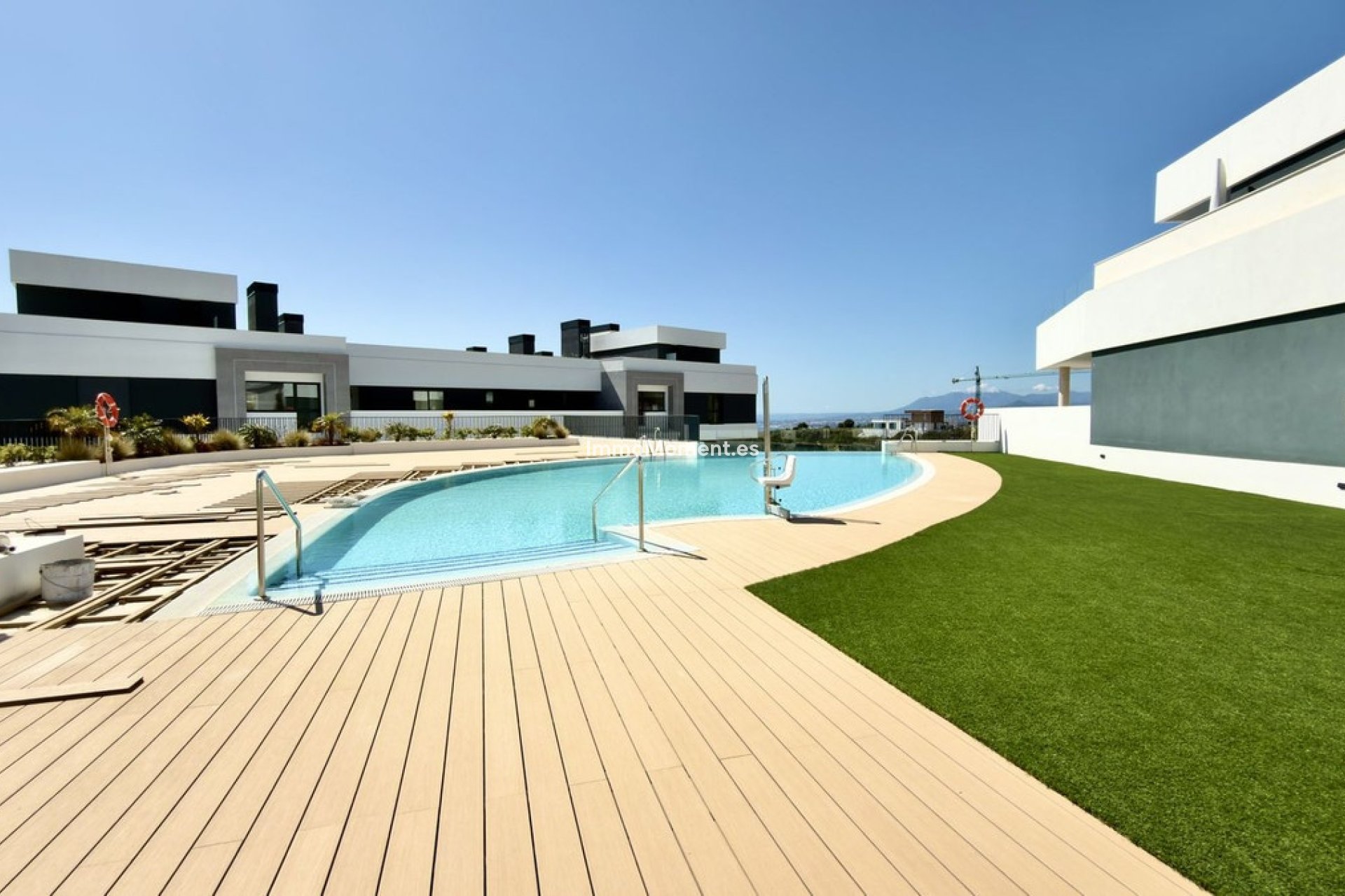 Resale - Apartment - Marbella - Altos de los Monteros