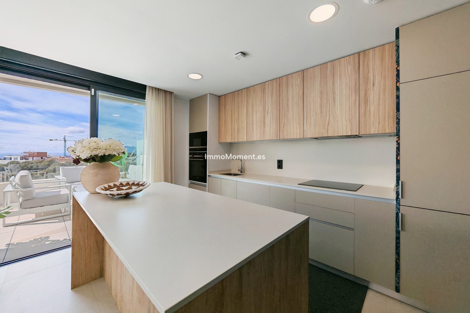 Resale - Apartment - Marbella - Altos de los Monteros