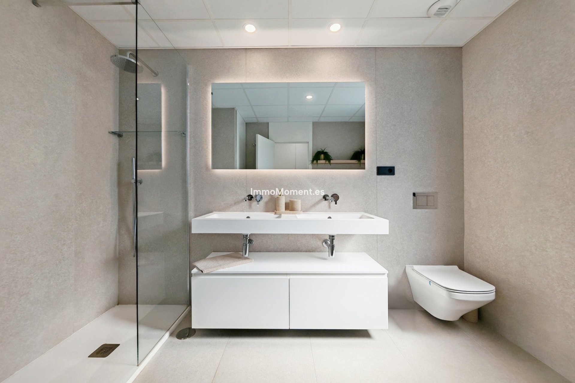 Resale - Apartment - Marbella - Altos de los Monteros