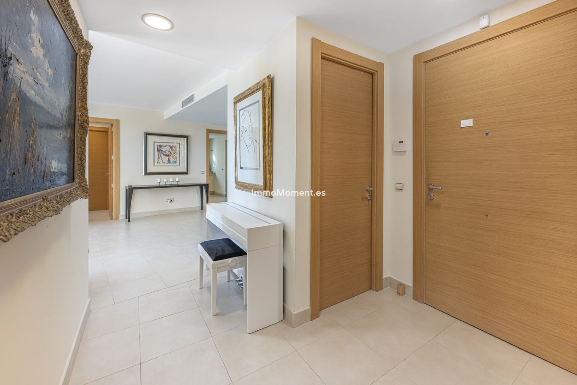 Resale - Apartment - Marbella - Altos de los Monteros