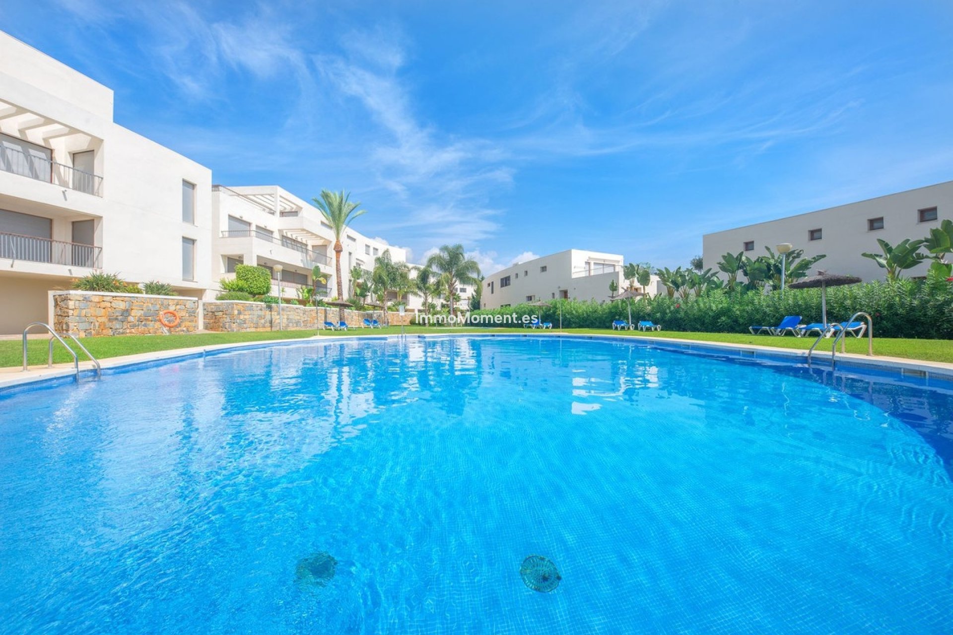 Resale - Apartment - Marbella - Altos de los Monteros