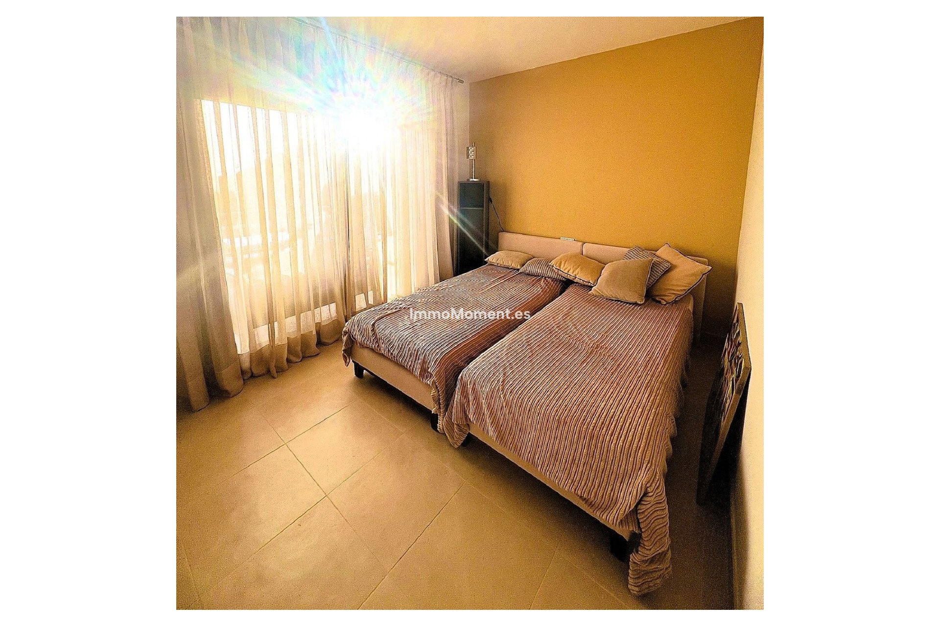 Resale - Apartment - Marbella - Altos de los Monteros