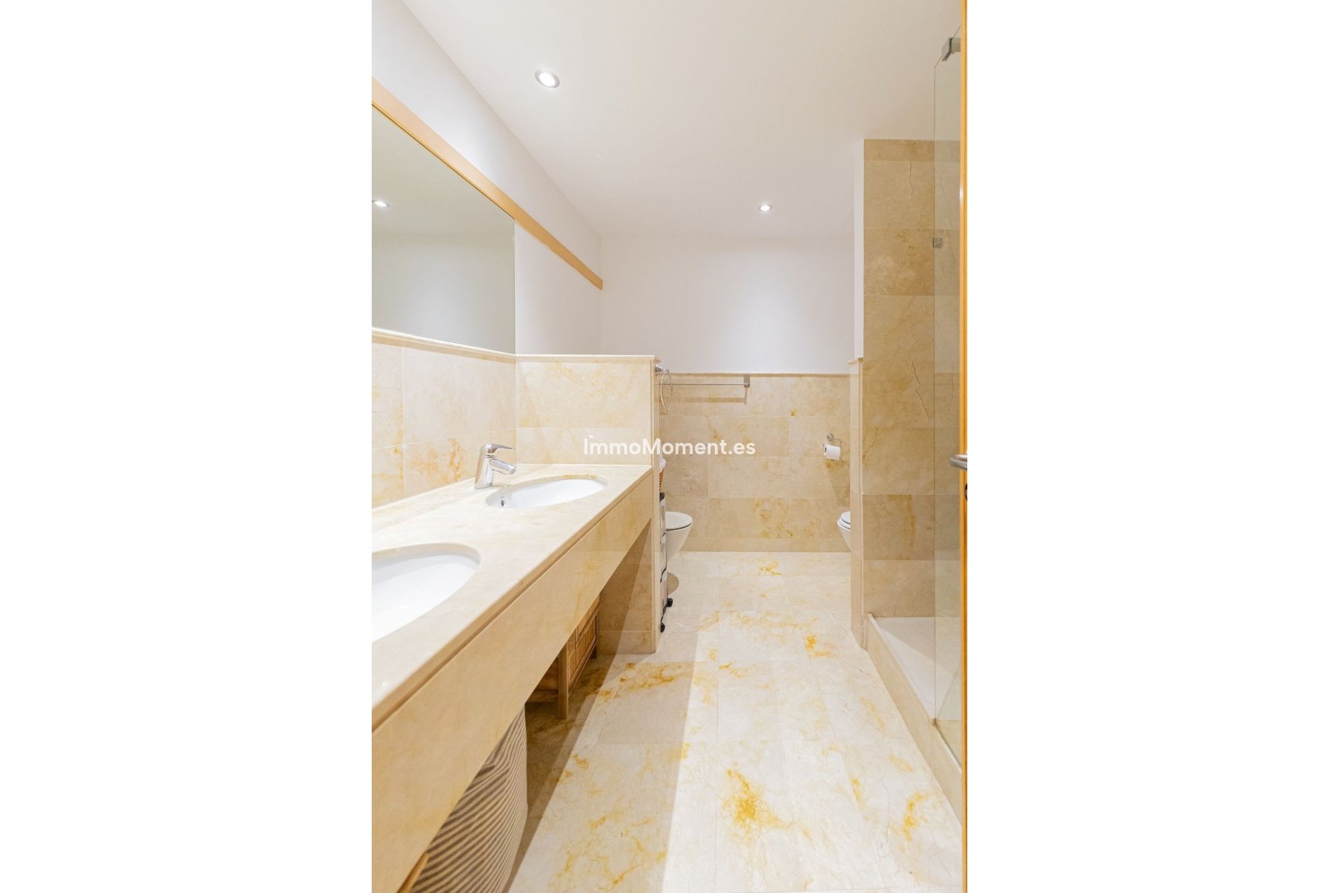 Resale - Apartment - Marbella - Altos de los Monteros