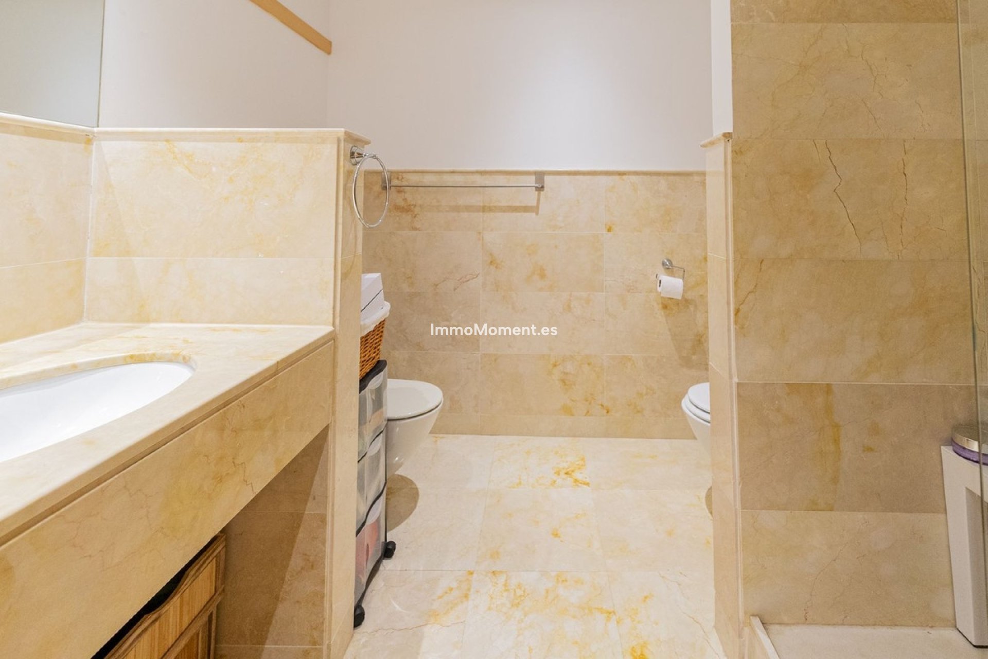 Resale - Apartment - Marbella - Altos de los Monteros