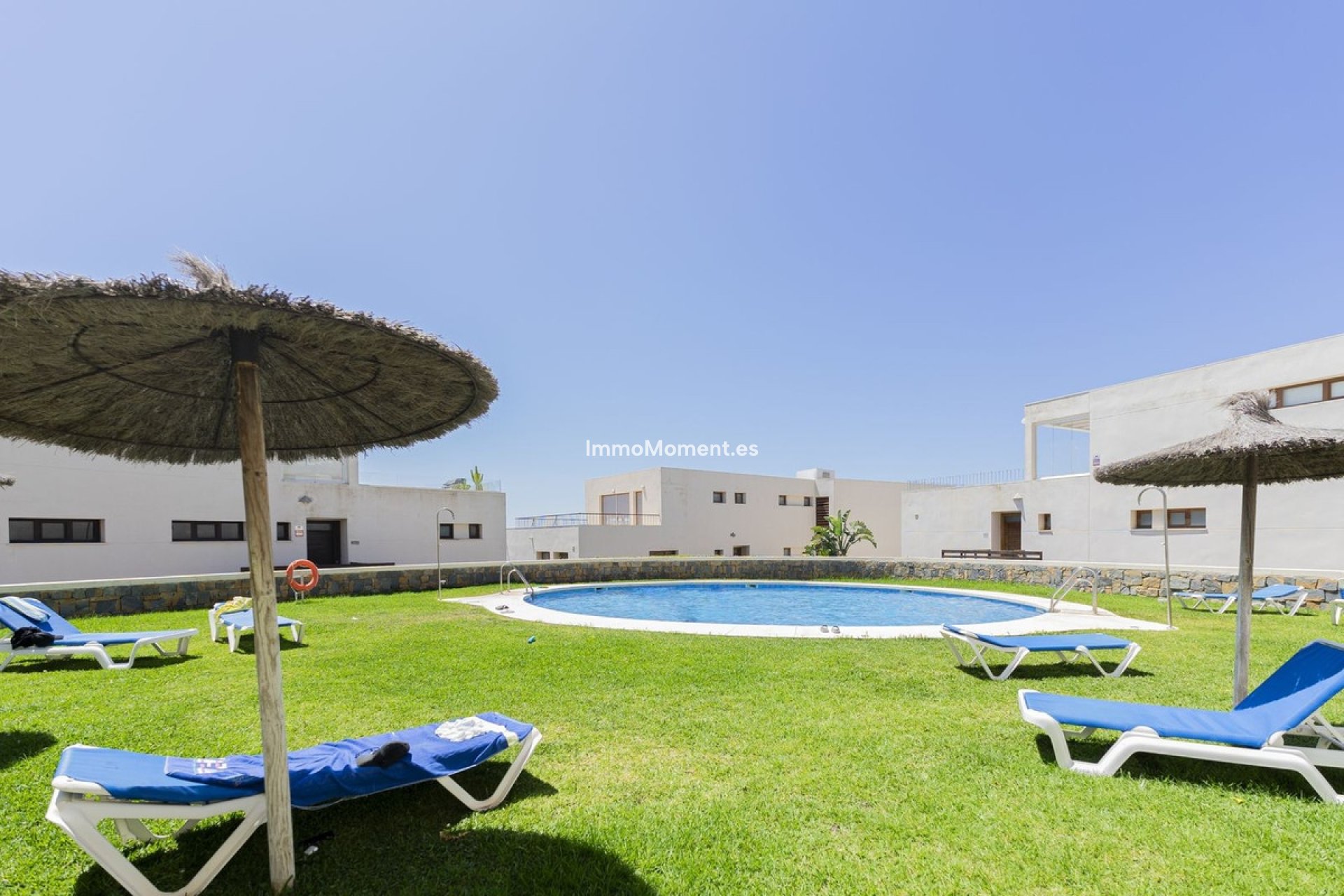 Resale - Apartment - Marbella - Altos de los Monteros