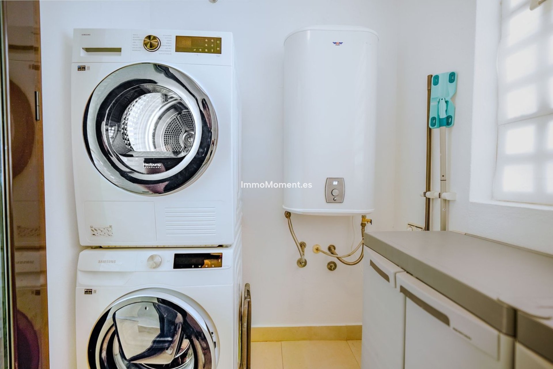 Resale - Apartment - Marbella - Altos de los Monteros