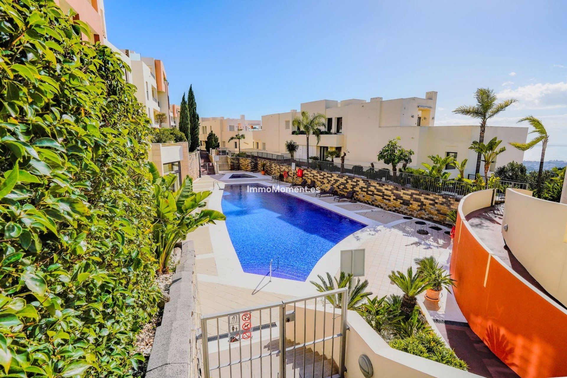 Resale - Apartment - Marbella - Altos de los Monteros