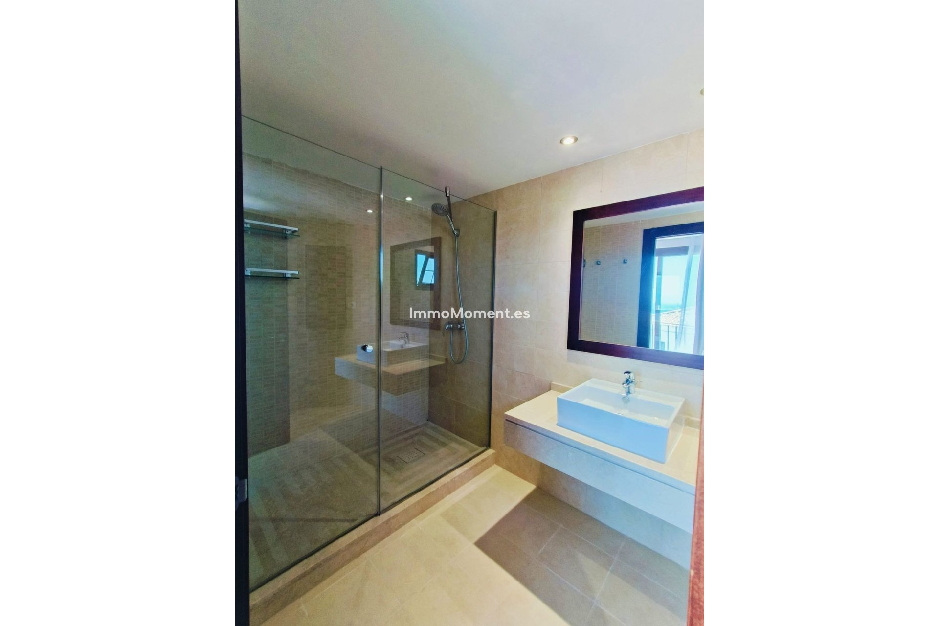 Resale - Apartment - Marbella - Altos de los Monteros